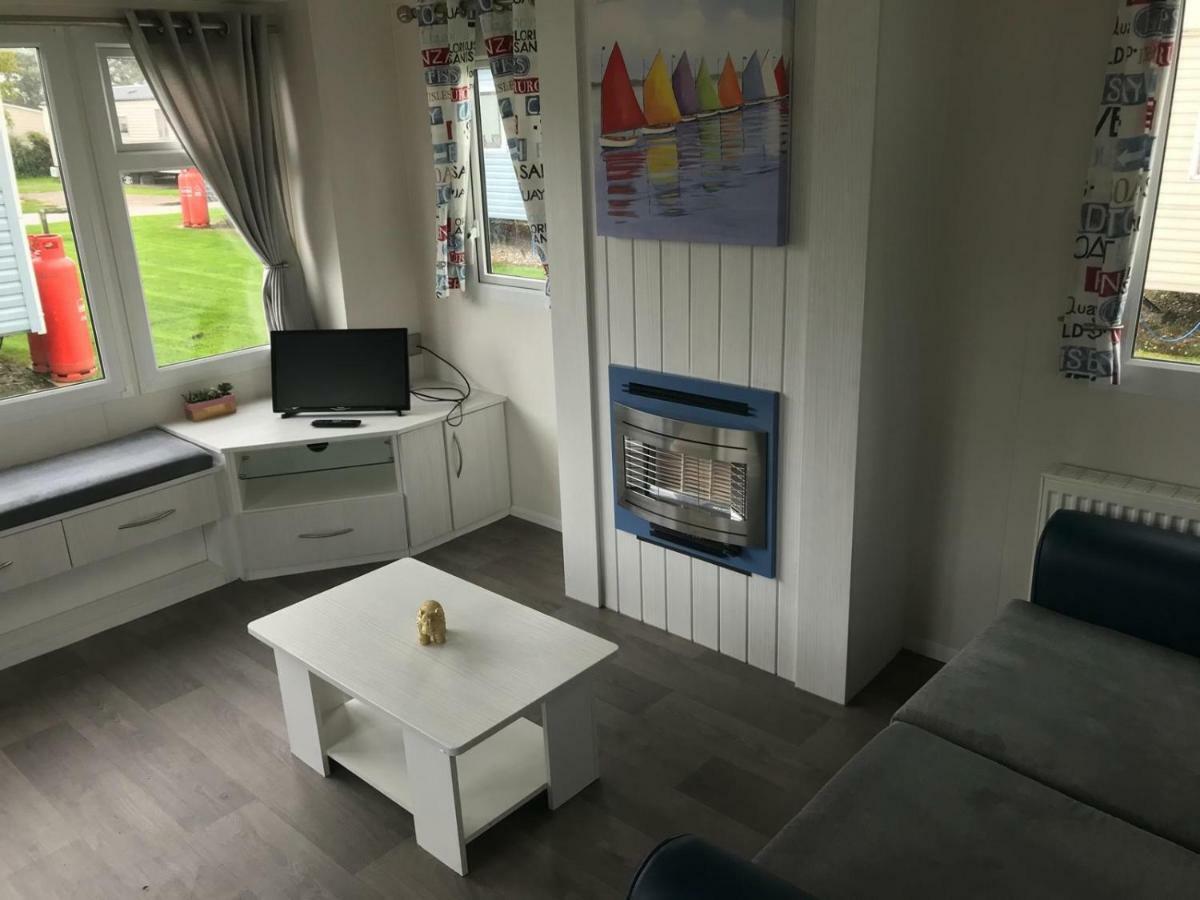 Static Caravan-Haven, Lake District Otel Flookburgh Dış mekan fotoğraf